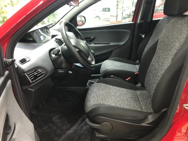 LANCIA Ypsilon usata, con Airbag testa