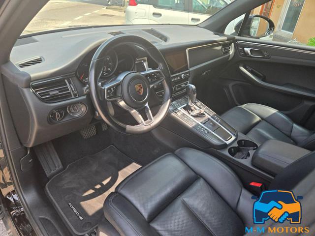 PORSCHE Macan usata 24