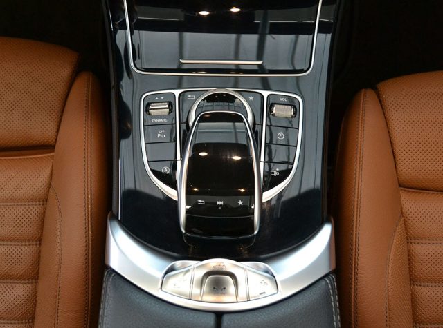 MERCEDES-BENZ C 200 usata, con Controllo automatico clima