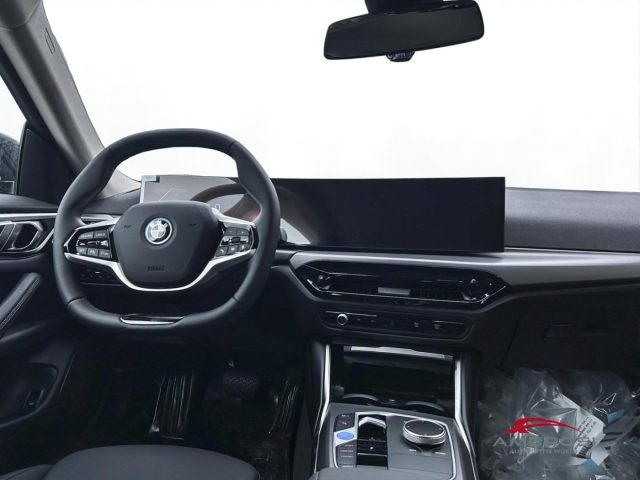 BMW i4 usata 14