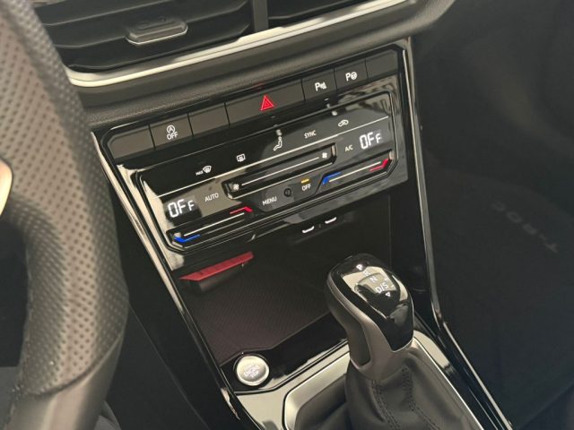 VOLKSWAGEN T-Roc usata, con Controllo elettronico della corsia