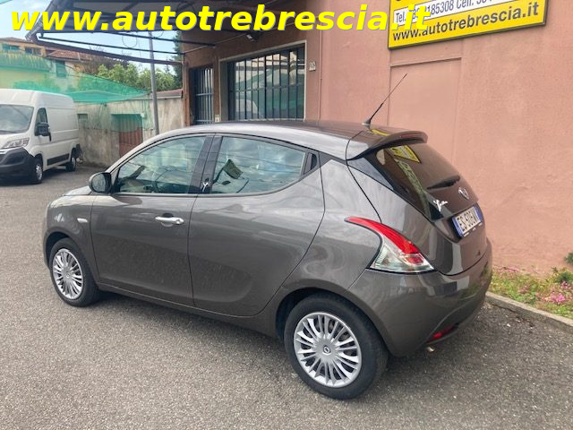LANCIA Ypsilon usata, con Boardcomputer