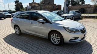 OPEL Astra usata, con Airbag