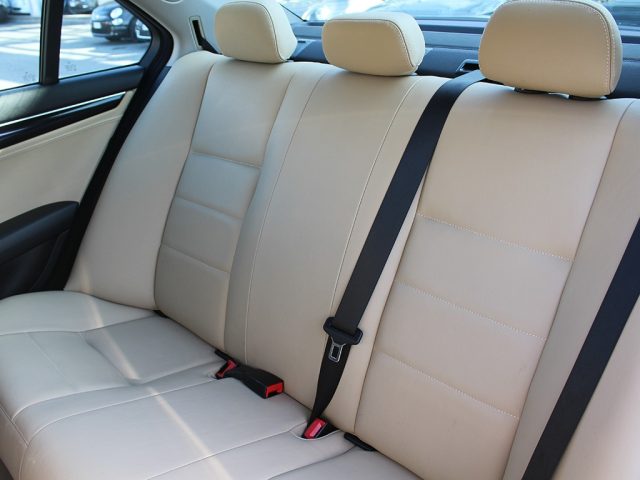 MERCEDES-BENZ C 220 usata, con Fendinebbia
