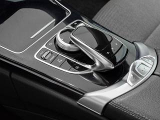 MERCEDES-BENZ C 220 usata, con Specchietti laterali elettrici