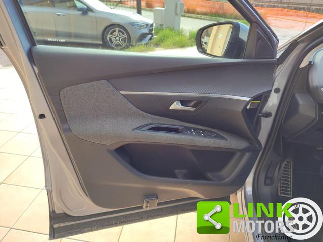 PEUGEOT 3008 usata, con Specchietti laterali elettrici