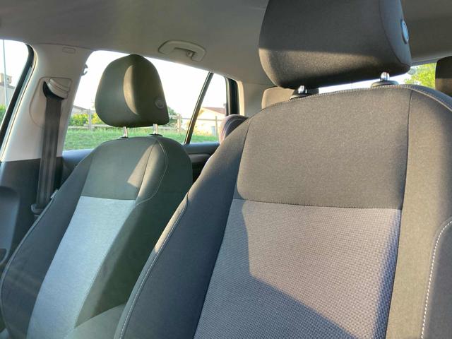 VOLKSWAGEN Golf usata, con Fendinebbia