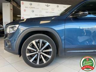 MERCEDES-BENZ GLB 200 usata, con Tettuccio apribile