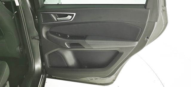 FORD S-Max usata, con Telecamera per parcheggio assistito