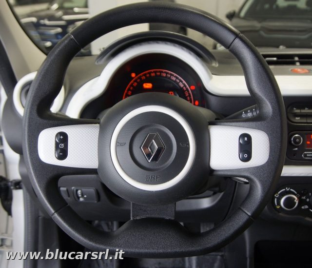 RENAULT Twingo usata 15