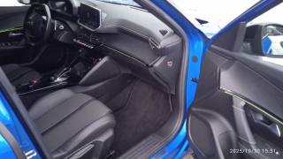 PEUGEOT 2008 usata, con Airbag testa