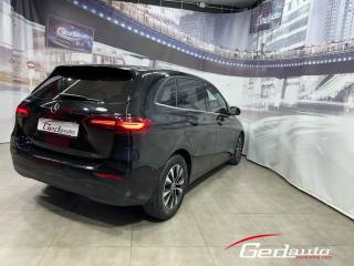 MERCEDES-BENZ B 180 usata, con Autoradio