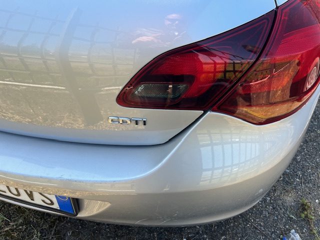OPEL Astra usata, con Cruise Control