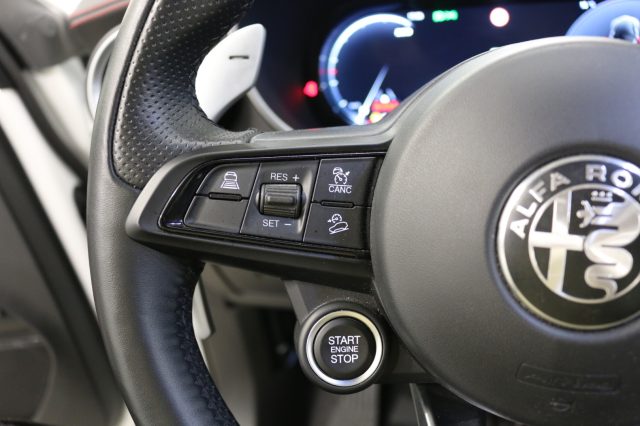 ALFA ROMEO Stelvio usata, con Sensori di parcheggio posteriori
