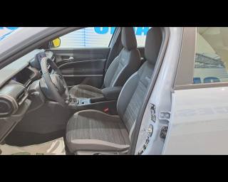 JEEP Avenger usata 24