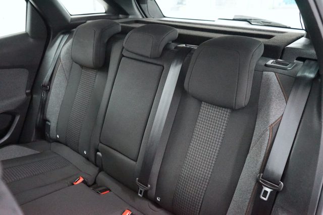PEUGEOT 3008 usata, con Isofix