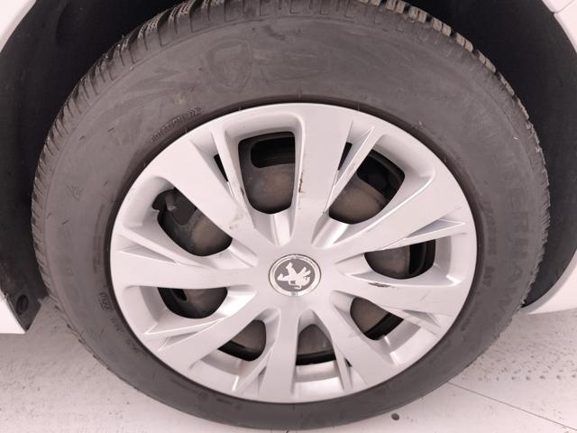 PEUGEOT 208 usata, con Airbag testa