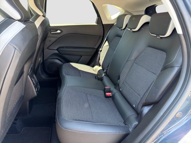 RENAULT Captur usata 10