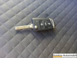 VOLKSWAGEN Tiguan usata, con Sensore di pioggia