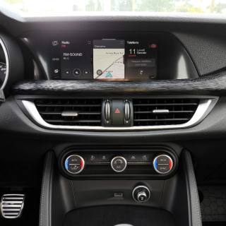 ALFA ROMEO Stelvio usata 8