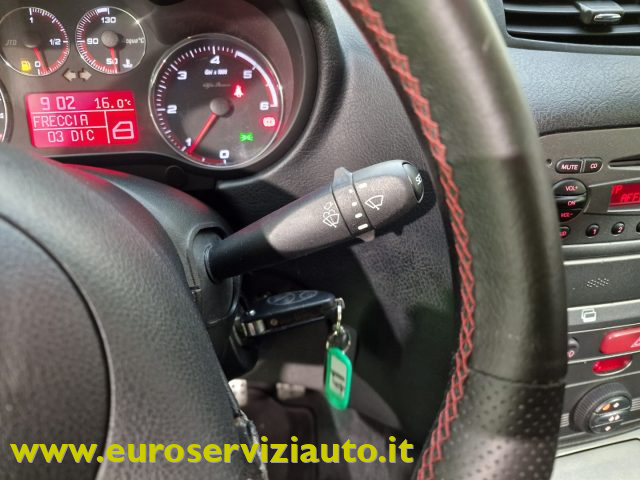 ALFA ROMEO GT usata 29