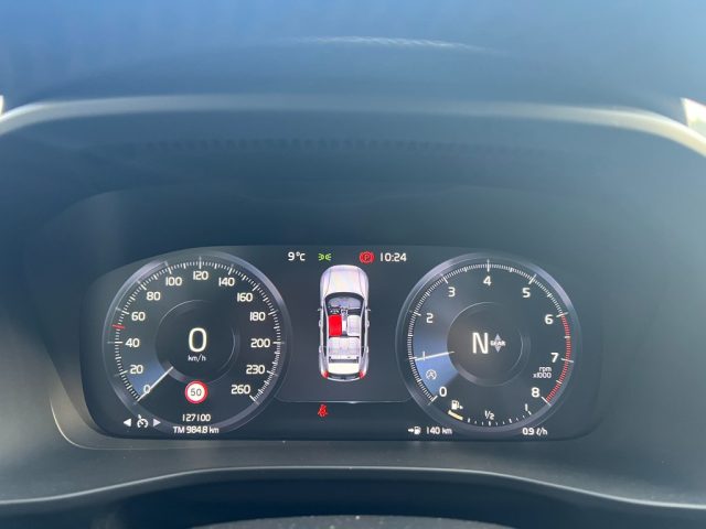 VOLVO XC40 usata, con Park Distance Control