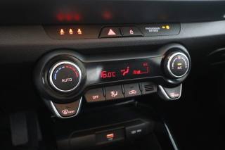 KIA Stonic usata 10