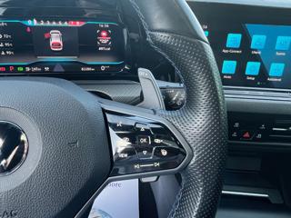 VOLKSWAGEN Golf usata, con Autoradio