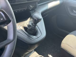 OPEL Combo usata, con Controllo elettronico della corsia