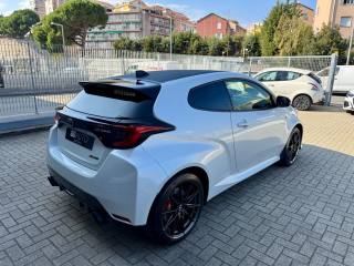 TOYOTA Yaris usata, con Cerchi in lega