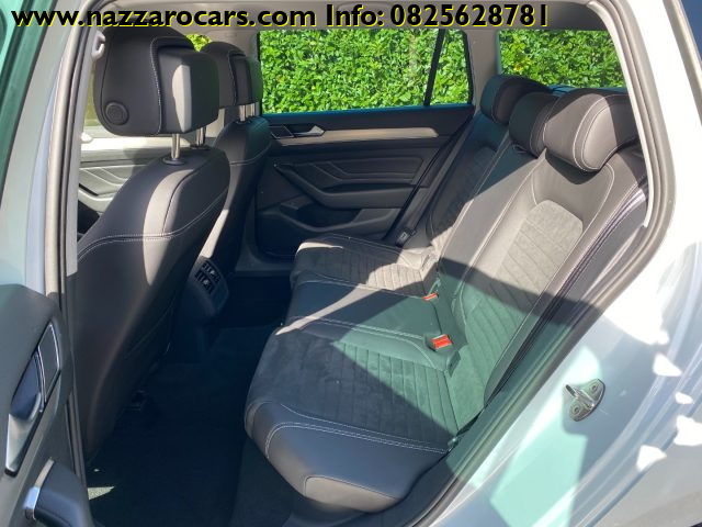 VOLKSWAGEN Passat Variant usata, con Autoradio