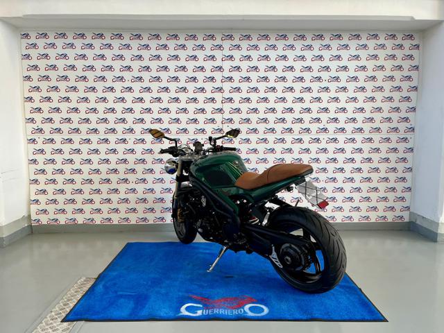 TRIUMPH Speed Triple 1050 usata 3