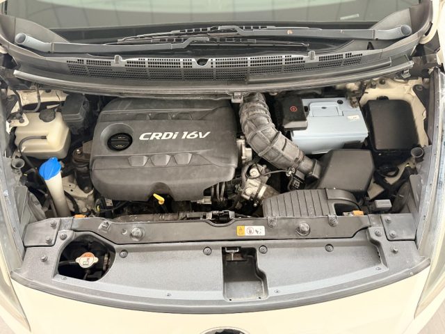 KIA Carens usata 31