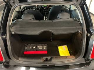 MINI Cooper D usata, con Fari Xenon