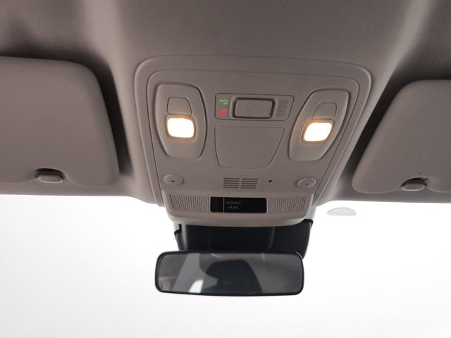 RENAULT Megane usata, con USB