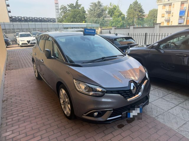 RENAULT Scenic usata, con Airbag laterali