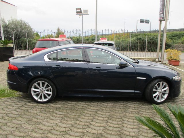 JAGUAR XF usata, con Airbag laterali