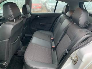 OPEL Astra usata, con Climatizzatore