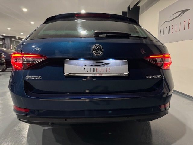SKODA Superb usata, con Antifurto