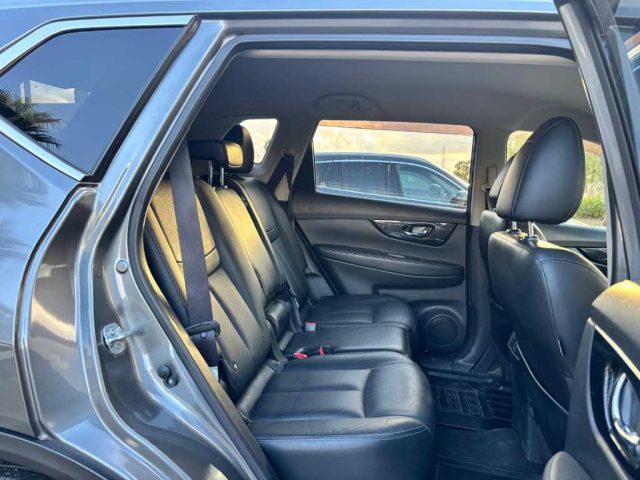 NISSAN X-Trail usata, con Sedile posteriore sdoppiato