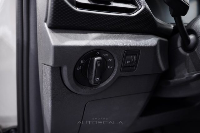 VOLKSWAGEN T-Cross usata, con ESP