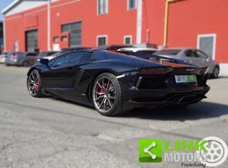 LAMBORGHINI Aventador usata, con Cronologia tagliandi