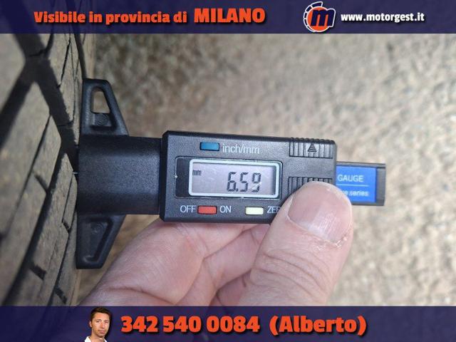 LAND ROVER Range Rover Velar usata, con Cruise Control