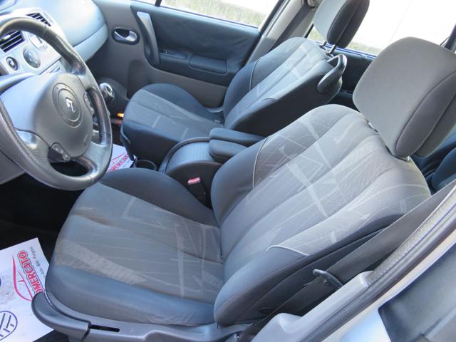 RENAULT Scenic usata, con Servosterzo