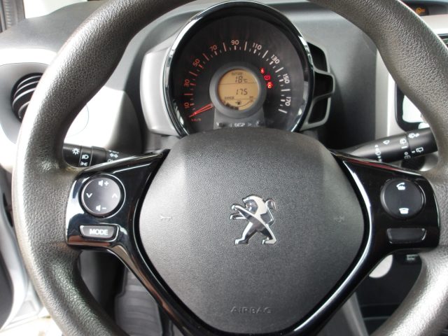 PEUGEOT 108 usata 9