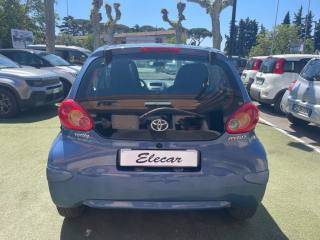 TOYOTA Aygo usata, con Autoradio