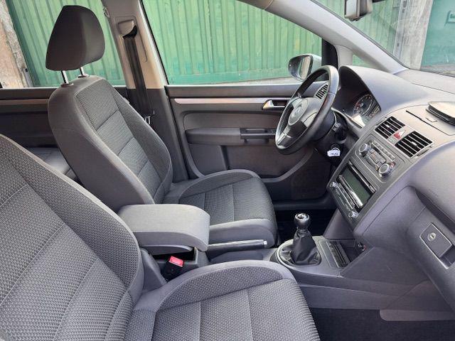VOLKSWAGEN Touran usata, con Alzacristalli elettrici