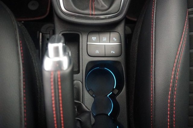 FORD Puma usata, con USB