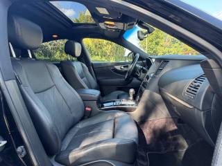 INFINITI QX70 usata, con Fari Xenon