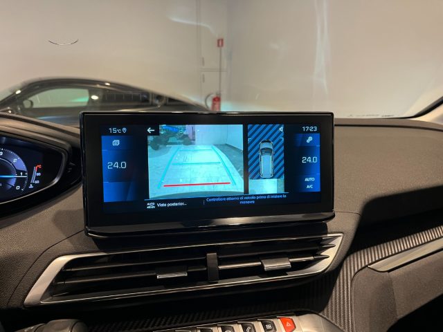 PEUGEOT 5008 usata, con Climatizzatore